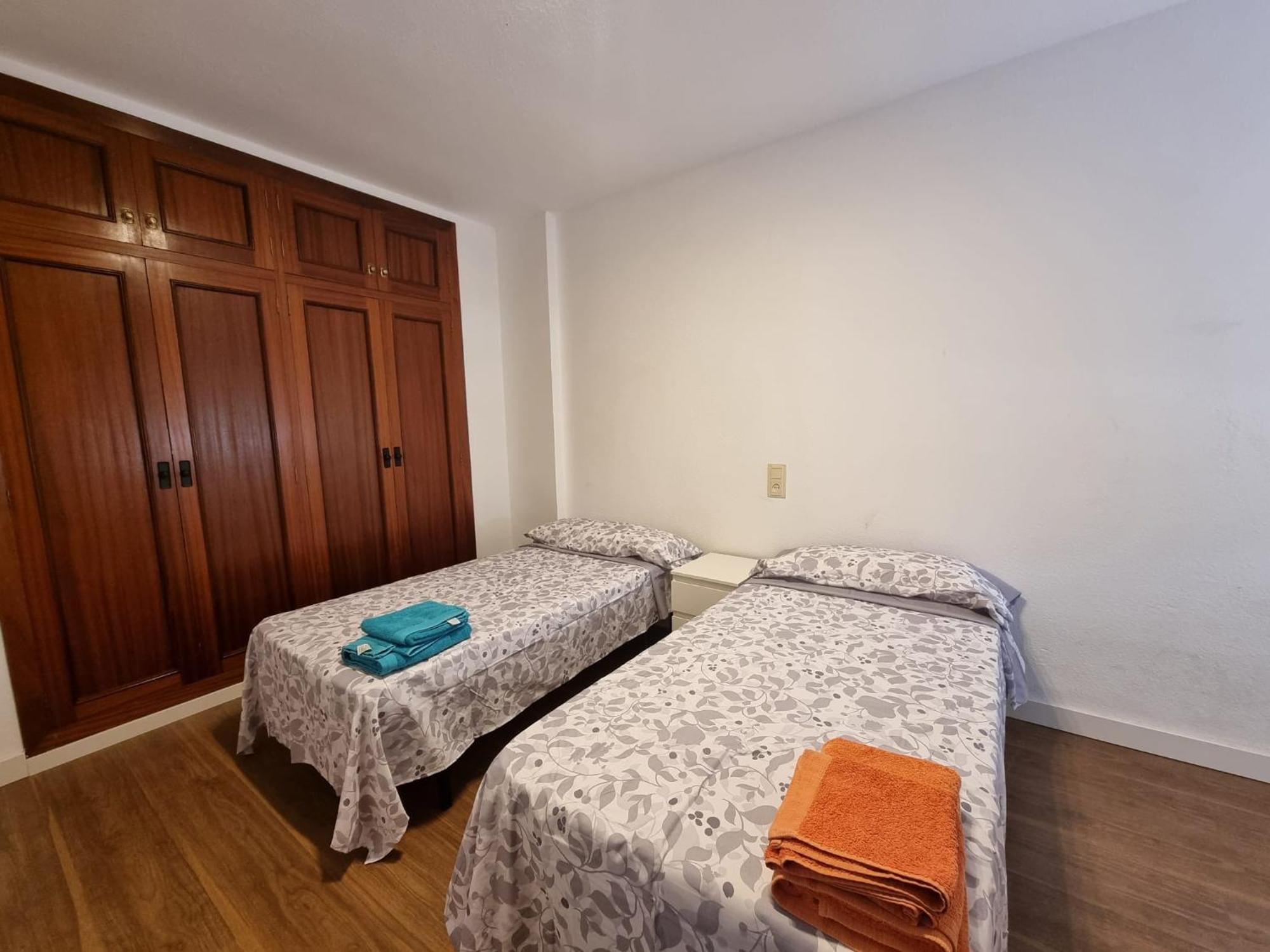 Apartamento En Alquiler Parque 8, Playa De Gandia Exterior photo
